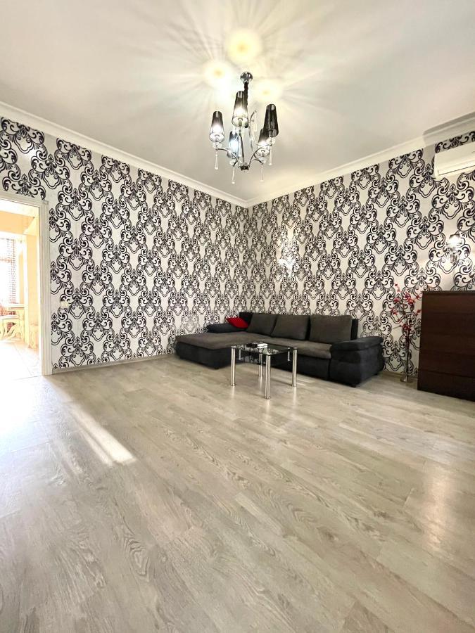 Cozy Apartment On Greek Street 15 Odessa Exteriör bild